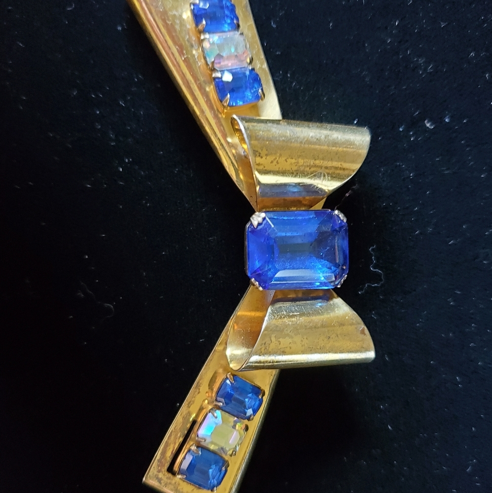 Vintage Deco Sterling and Rhinestone Bow brooch